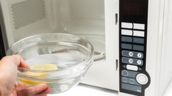 7 Rekomendasi Microwave Watt Kecil, Masak Lebih Praktis Tanpa Boros Listrik