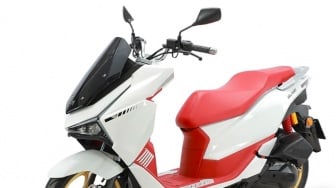Aura Sultan Harga Ringan, Pesona Skutik Premium Pesaing Serius PCX dan NMAX Bikin Menggoda