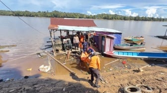 Mayat Pria Ditemukan Mengambang di Sungai Kapuas, Polisi Selidiki Dugaan Tindak Pidana