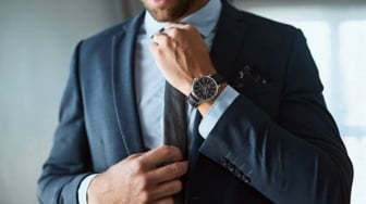5 Rekomendasi Jam Tangan Analog Pria Desain Mewah, Bikin Penampilan Makin Maskulin