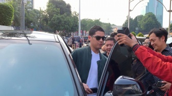 Al Ghazali Ziarah ke Makam Kakek Buyut, Pahlawan Nasional HOS Tjokroaminoto