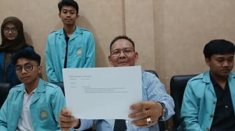 Akhir Perjalanan Gugatan Ijazah Palsu Jokowi, HakimKabulkan Eksepsi Para Tergugat