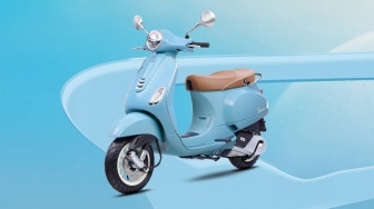 Pilih LX atau Primavera? Intip Daftar Harga Motor Vespa Juli 2025