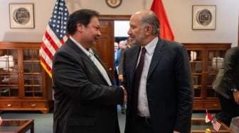 Menko Airlangga Rayu AS dengan Tawaran Jual Beli Energi Senilai USD19,5 Miliar