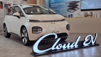 Wuling Beri Sinyal Dua Mobil Baru Siap Debut di GIIAS 2025
