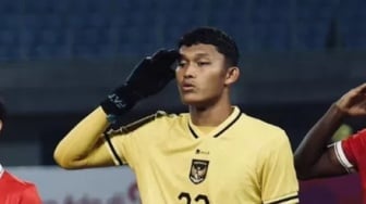Semen Padang FC Surati TNI Demi Ikram Algiffari Tetap Jadi Kiper Musim 2025-2026
