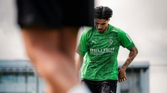 Kevin Diks Berada di Situasi Tak Enak, CEO Gladbach Kasih Peringatan