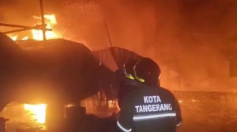Gudang BBM di Tangerang Kebakaran Diduga Karena Dinamo Overheat, Lima Orang Jadi Korban