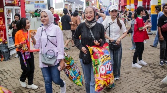 Animo Tinggi, Pengunjung Jakarta Fair 2025 Padati JIExpo di Hari Terakhir