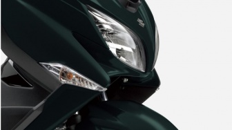 Pesona Skutik Premium dari Suzuki: Bodi Bongsor ala Yamaha XMAX, Mesin Jauh Lebih Buas