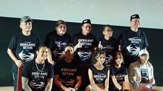 Terinspirasi dari Desa Hilang, Toto Hoedi Gaet Puluhan Komedian Legendaris di Film 'Gerbang Setan'