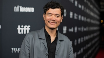 Cuitan Timo Tjahjanto Bikin Film Sore: Istri Dari Masa Depan Terancam Ditinggal Penonton