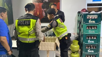Polda DIY Grebek Peredaran Miras Ilegal: 1.672 Botol Diamankan, Apa Selanjutnya?