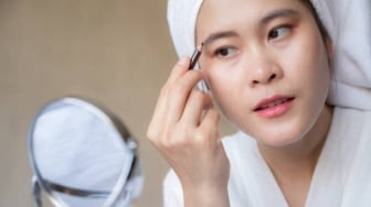 5 Pensil Alis Terbaik Rekomendasi MUA, Waterproof Tahan Lama Hingga 12 Jam!