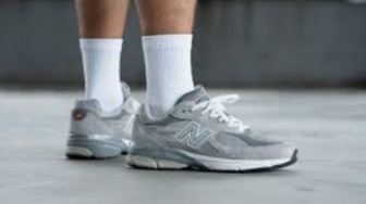 6 Sepatu Pria Branded untuk Kondangan, Murah Mulai Ratusan Ribu Saja