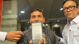 Wamenaker Noel Tantang PT Duta Palma Buntut Penahanan Ijazah: Laporkan Saya, Jangan Rakyat Kecil!