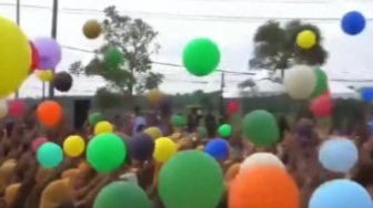 Viral Bupati Batanghari "Ngambek" Gegara Balon Terbang Duluan, Marah dan Tahan SK PPPK?