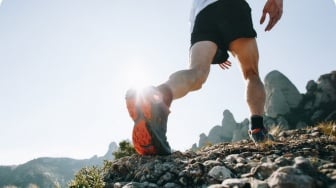 6 Rekomendasi Sepatu Trail Running Terbaik, Nyaman Dipakai di Medan Ekstrem Mulai Rp400 Ribuan