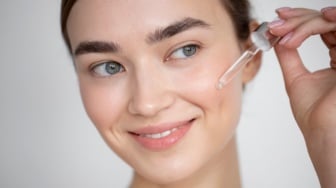 6 Pilihan Serum Pemutih Wajah dalam 7 Hari: Harga Murah, Dijamin Aman Terdaftar BPOM