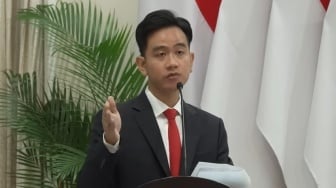Pernah Ditertawai Dikira Hanya Buat Dukun, Wapres Gibran: Parfum LV, Gucci Itu dari Kemenyan Loh