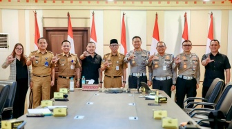Pesta Akbar Peluncuran Bhayangkara FC, Kapolri dan 13 Kapolda Turun Gunung ke Lampung
