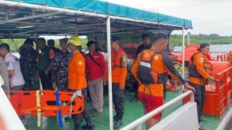 Kapal Boat DPRD Mentawai Terbalik: 17 Selamat, 1 Hilang! Pencarian Intensif Dilakukan