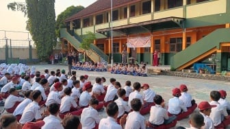 Era Perpeloncoan Berakhir! Disdik Bogor Ultimatum Sekolah: MPLS Wajib Menyenangkan