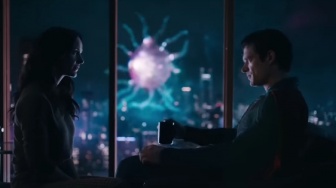 Bak Bumi dan Langit, Beda Nasib Adegan Ciuman Superman di India dan Indonesia