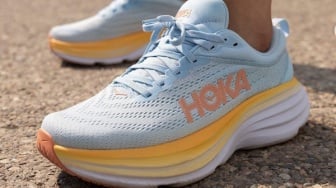 Clifton 9 vs Bondi 8: Mana Sepatu Hoka yang Cocok Buat Kamu?