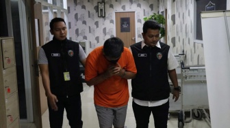 Bikin Korban Histeris di Pesawat, Pelaku Pelecehan Seksual Anak Ditangkap Polisi