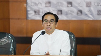 Diplomasi Indonesia Diuji: Mampukah RI Lolos dari Tekanan Trump Tanpa Kehilangan Cina?