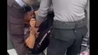 5 Fakta Polisi Nangis-nangis Dijemput Propam, Viral di Media Sosial!