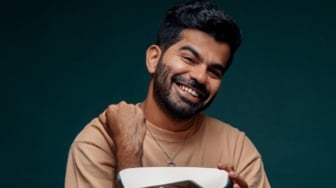 Siapa Joe Hattab? YouTuber Yordania Rela ke Riau demi Aura Farming Pacu Jalur