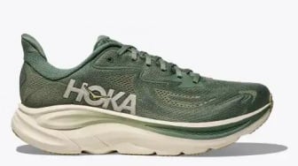 Berapa Harga Sepatu Lari Hoka Pria 2025? Cek Pricelist Resmi Lengkap di Sini!
