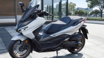 Selain Tampilan Mewah, Ini 5 Alasan Honda Forza Terbaru Bisa Jadi Teman Touring Paling Asyik