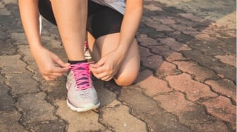 5 Pilihan Sepatu Running Dibawah Rp 500 Ribu: Pilihan Terbaik 2025, Lari Makin Kencang!