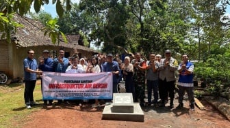Telkom Luncurkan Aksi Sosial, Bangun 51 Sarana Air Bersih dan Sanitasi Layak di Lima Kota/Kabupaten