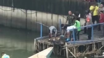 Penemuan Mayat Tanpa Identitas di Sungai Cidsadane Gegerkan Warga