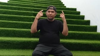 Fajar Bustomi Lanjutkan Tongkat Estafet Anggy Umbara Garap Comic 8: Revolution
