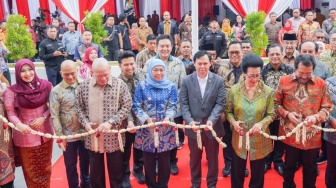 Gubernur Khofifah Resmikan Kantor DPD RI Jawa Timur Bersama dengan Ketua DPD RI