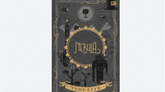 Mengurai Sisi Gelap Cinta dan Cemburu di Novel Nebula Karya Tere Liye