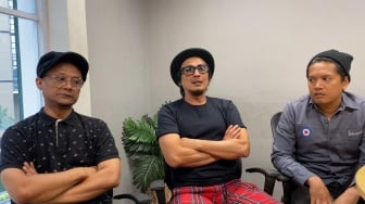 Makna Mendalam di Balik Lagu "Bukan Itu" Vespunk: Konflik Batin dan Pesan Empati yang Menyentuh