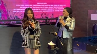 Tangis Mayang Pecah, Vanessa Angel 'Ucap' Selamat Saat Sang Adik Rilis Lagu Baru