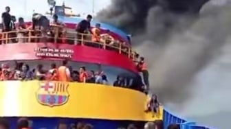 'Asap Sudah Masuk Anjungan', Kisah Dramatis Istri Polisi Terjun ke Laut Saat KM Barcelona Terbakar