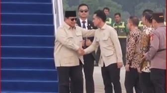 'Ketibaan' Gibran dan Kamus Bahasa Indonesia: Antara Kebaruan Kata dan Perdebatan Netizen