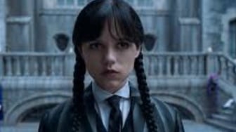 Wednesday S2: 5 Misteri Baru di Nevermore & Musuh Lebih Mengerikan