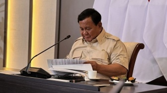 Pengamat Desak Prabowo 'Bersih-bersih' Kabinet, Singgung Menteri Bermasalah