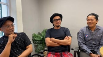Vakum 5 Tahun, Vespunk Kembali dengan 'Bukan Itu': Terinspirasi dari Drama Rumah Tangga?
