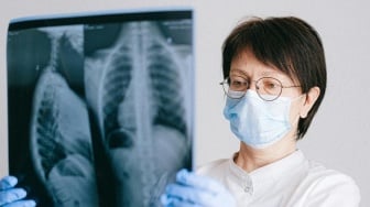 Baru Ada 138 Dari Target 500 Dokter Tulang Belakang di 2030, Mungkinkah Tercapai?