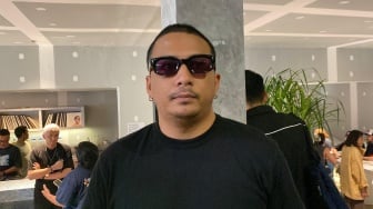 Baru 6 Bulan Gabung WAMI, Sal Priadi Langsung Kantongi Duit Rp114 Juta dari Royalti Lagunya